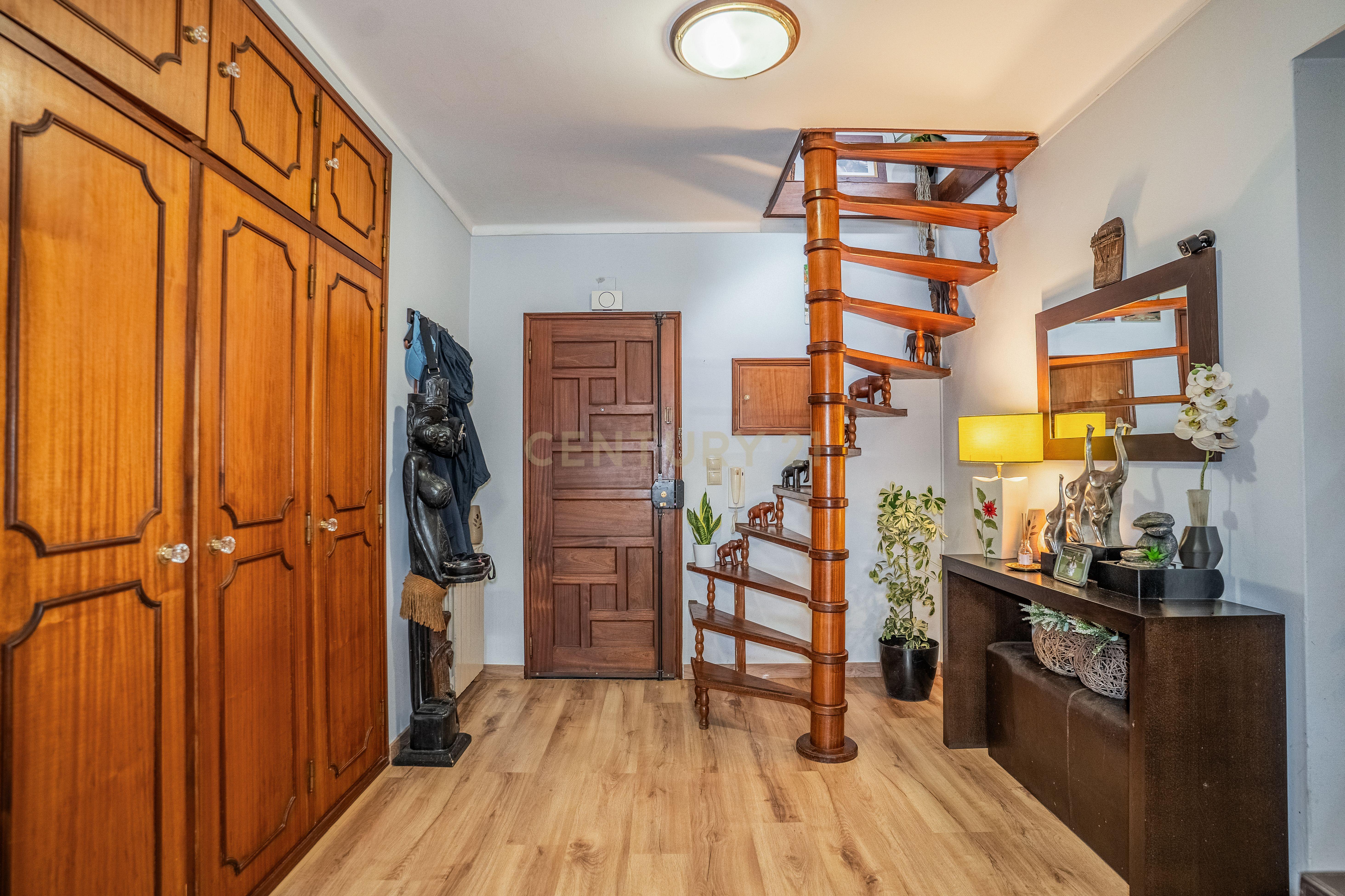 Fotografia 6 de Apartamento Duplex T3+2 com Garagem Box