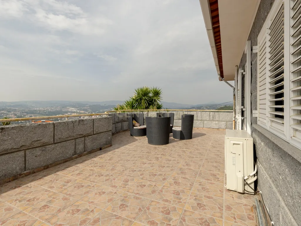 Moradia com Piscina, Vistas Panorâmicas e T2 Independente | São Gonçalo, Amarante - Image 54