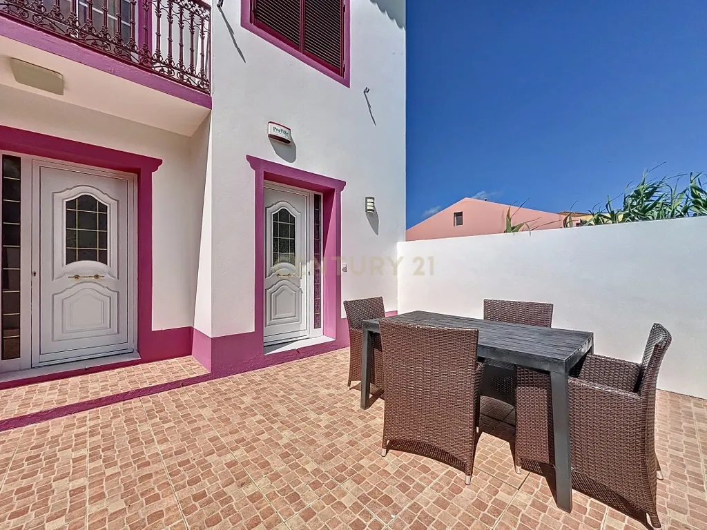 🏡 Moradia Única com Vista Mar — 3 Apartamentos | AL em Funcionamento | Feteiras, Ponta Delgada - Image 28