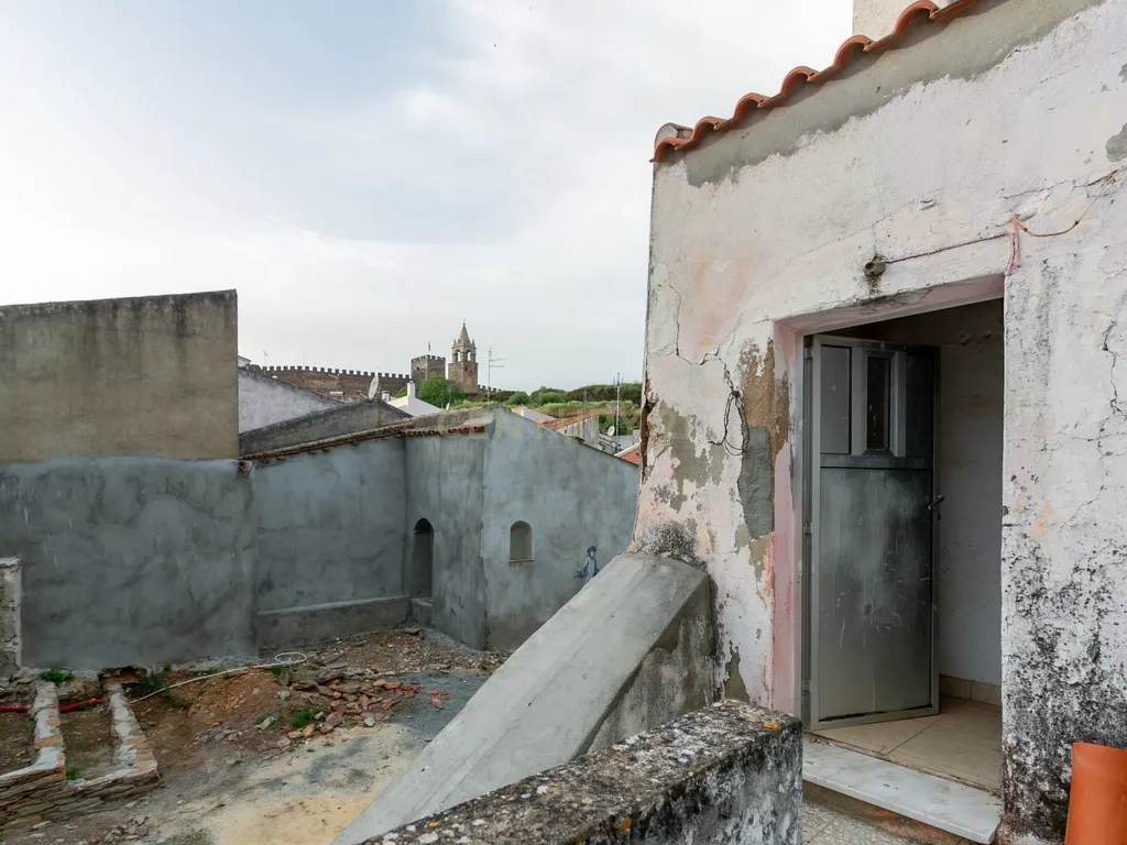 Oportunidade Única de Investimento em Mourão – Alentejo, Portugal - Image 24