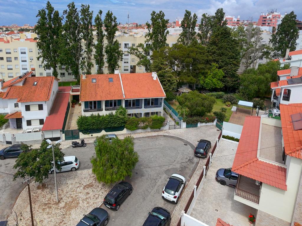 Moradia Unifamiliar T5 em Carcavelos  - Image 52