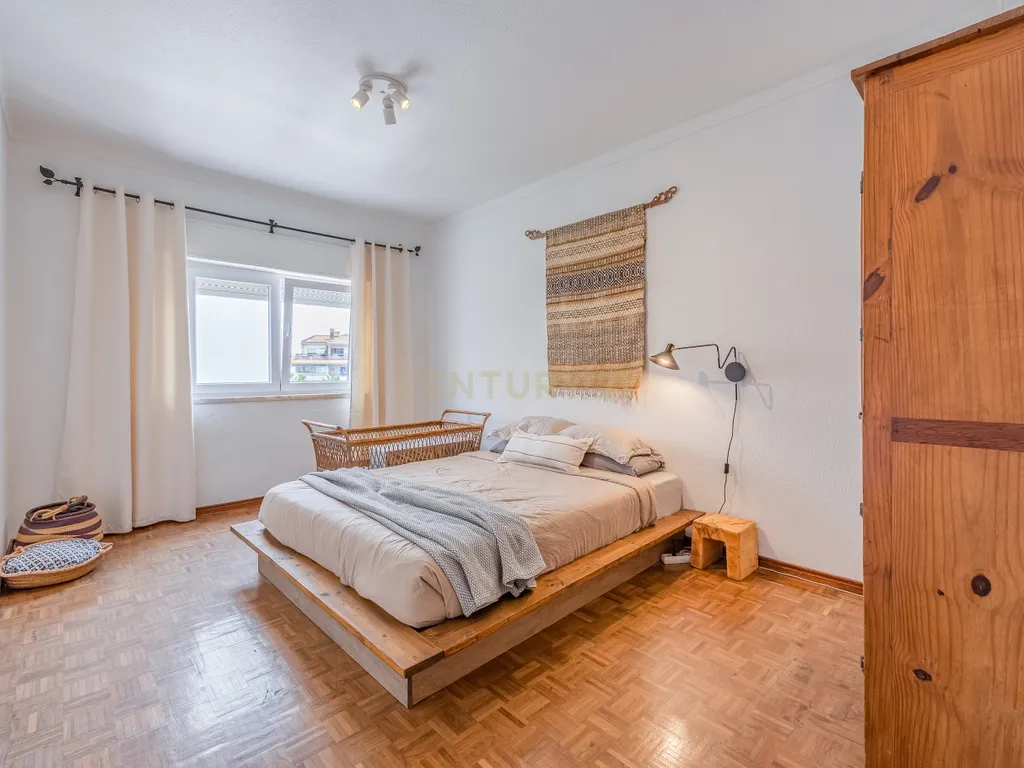 Apartamento T3 com 2 WC, Arrecadação e Terraço com Vista Mar | Ameijeira, Lagos - Image 6