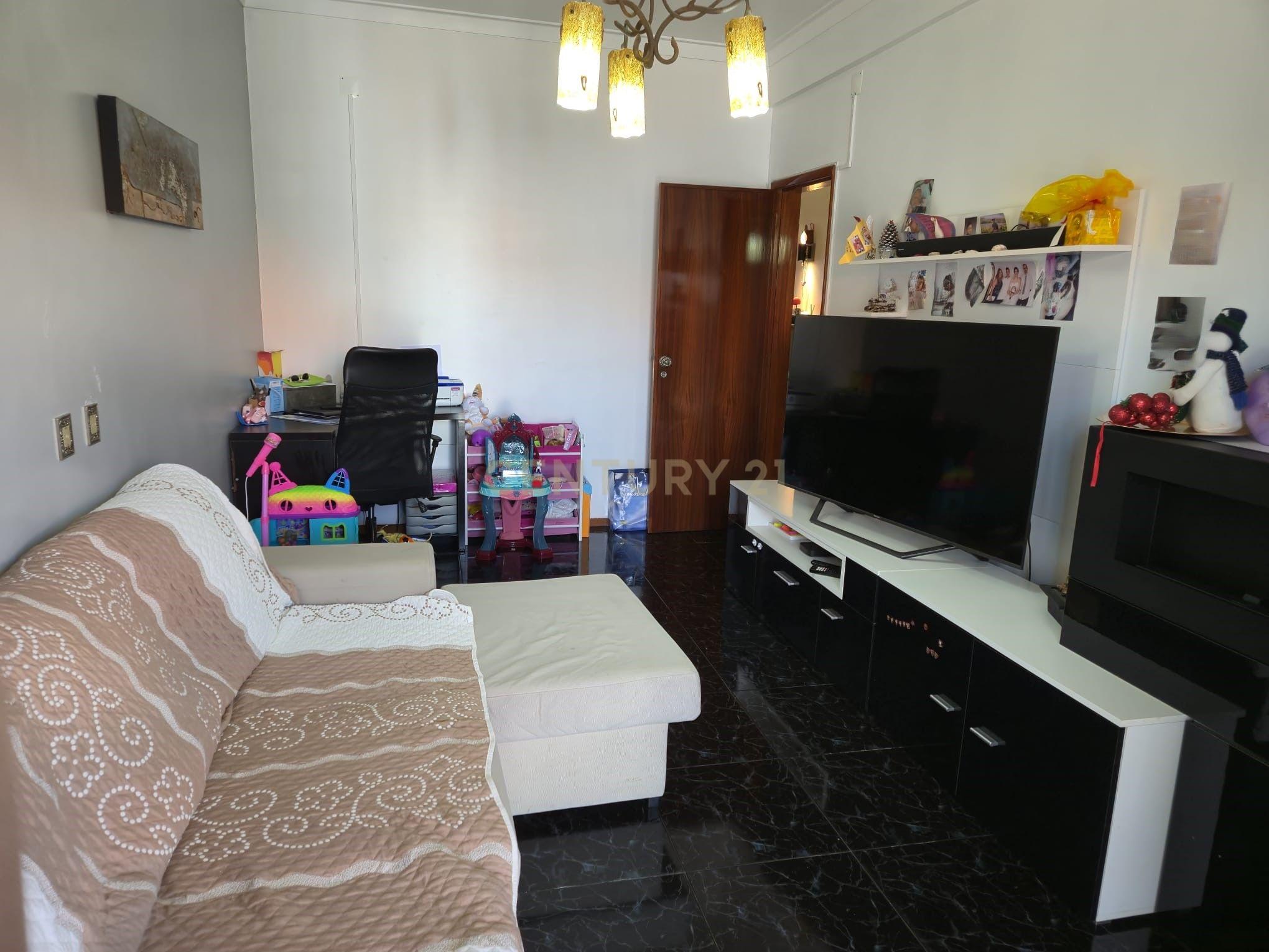 Apartamento T2 Centro de Samora Correia - Image 9