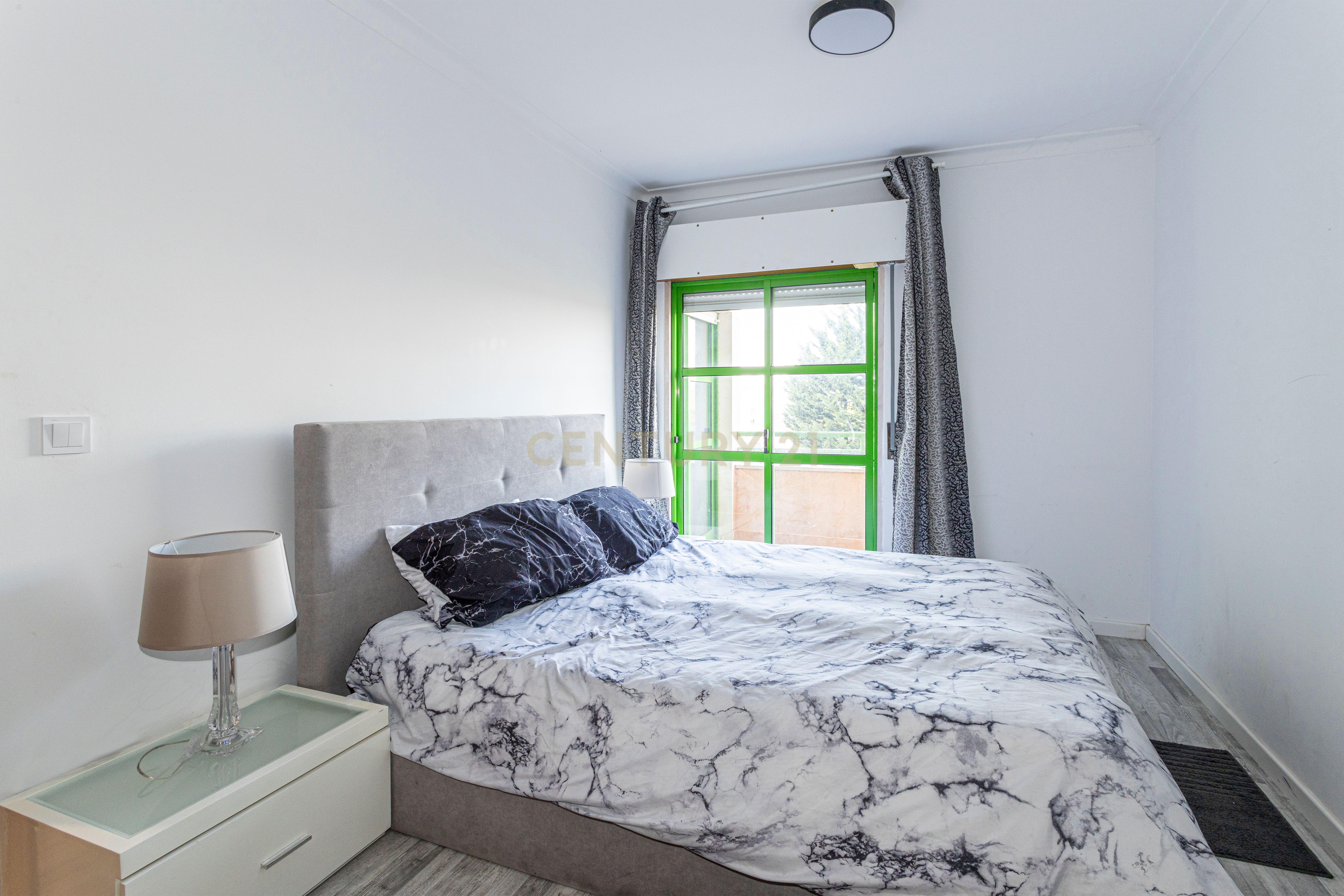 Apartamento T2+1 – Como Novo – Rinchoa, Rio de Mouro - Image 13