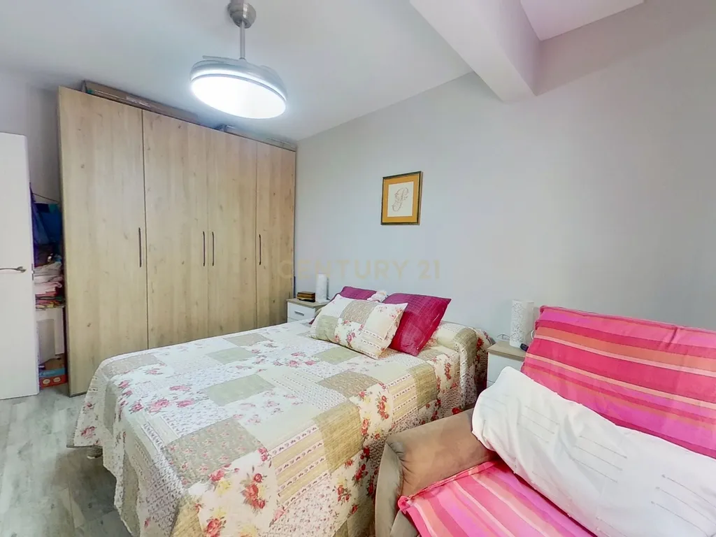 Apartamento renovado com 3 quartos a 10 minutos a pé do centro histórico - Image 12