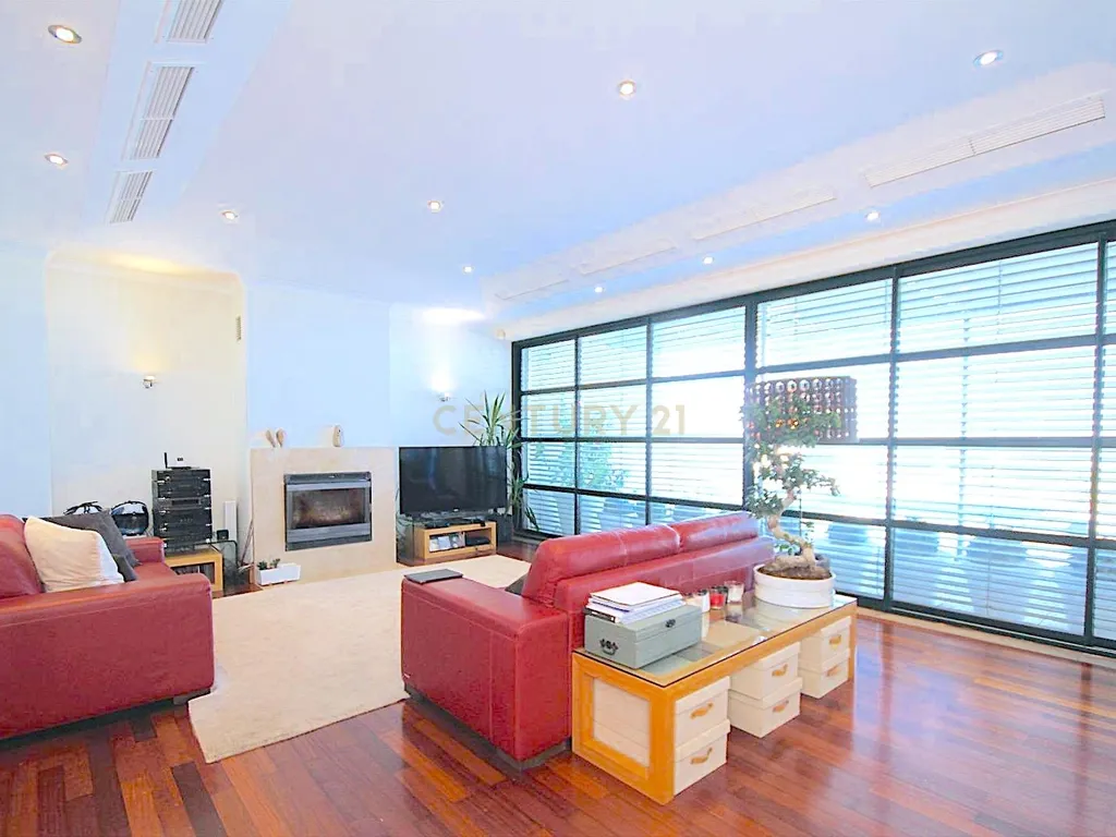 T3 I Parque das Nações, Lisboa (Luxuoso apartamento com piscina e vista rio) - Image 7
