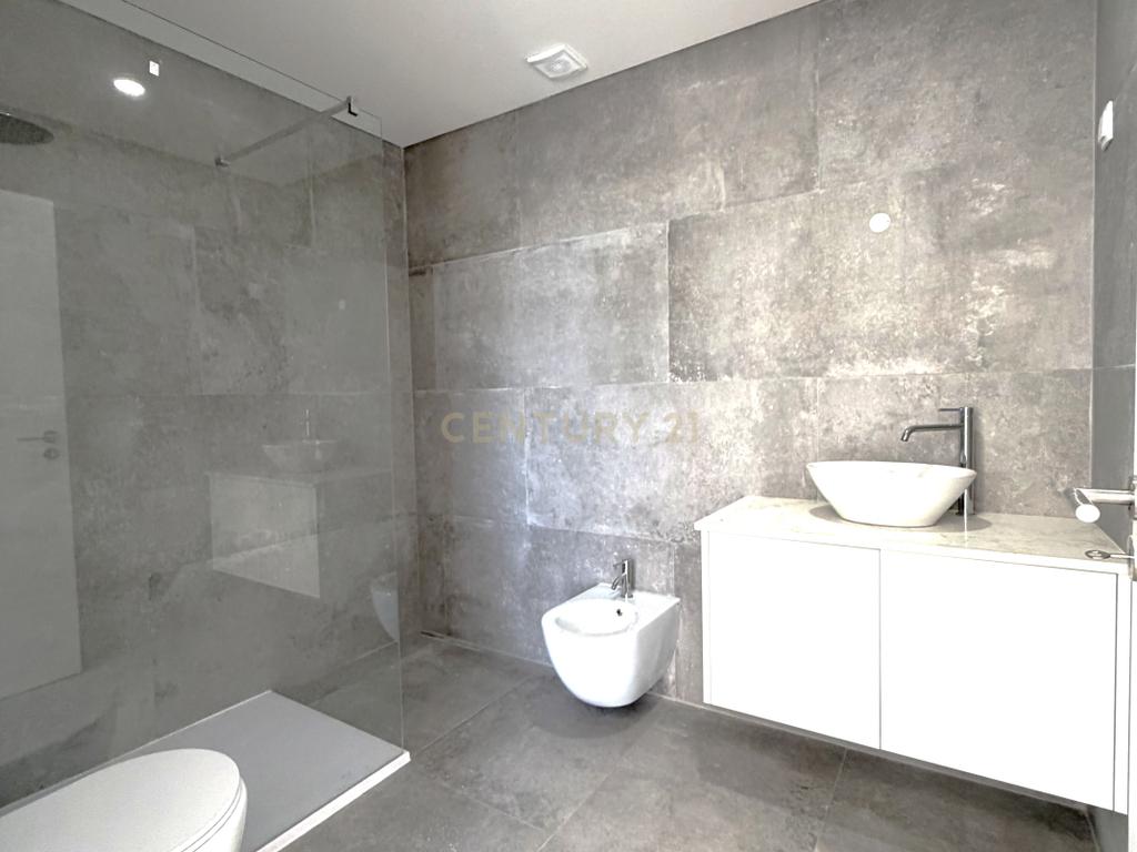 Moradia Nova T3 c/piscina - Foros de Amora - Image 16