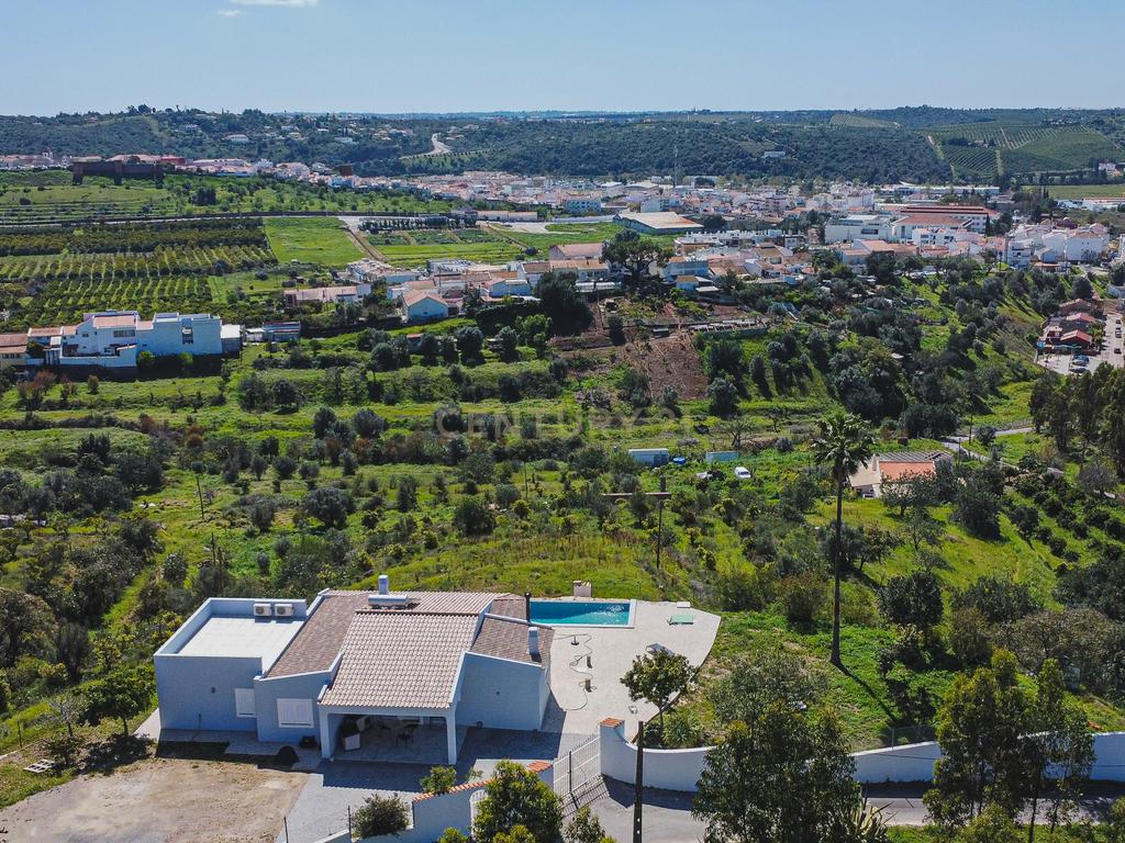 Quinta para venda com vista para Castelo de Silves - Image 4
