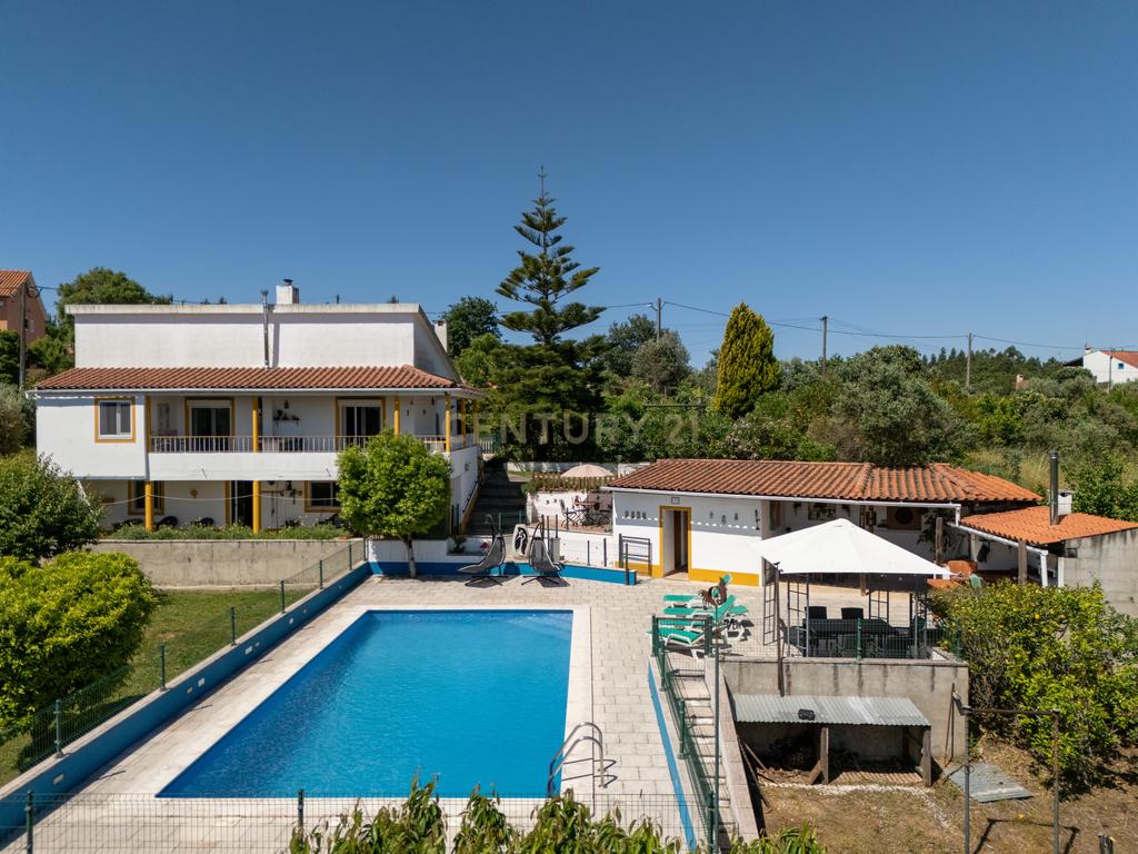 Quinta de 1ha vedada com piscina, jacuzzi, pomar e vista panorâmica em Olalhas, Tomar - Image 28