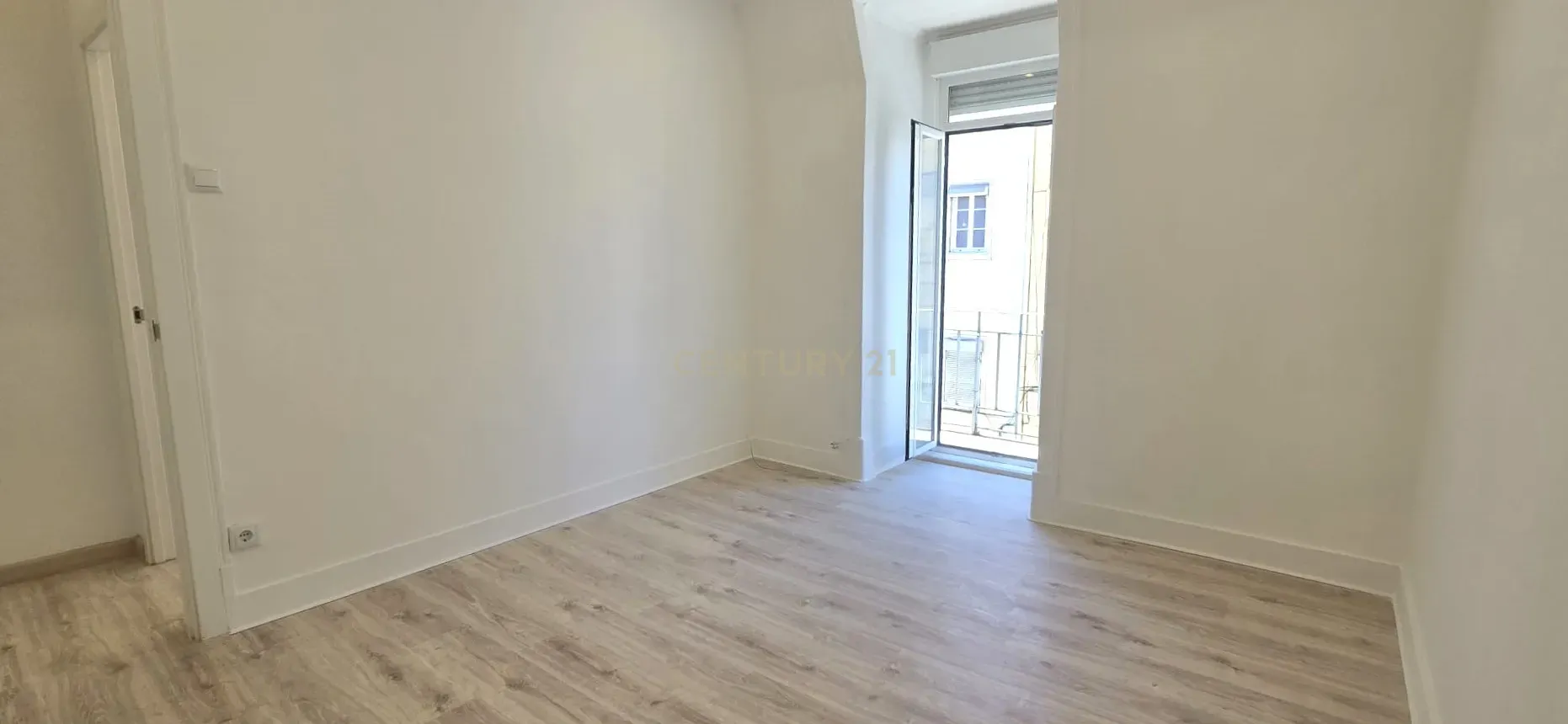 Fotografia 10 de Apartamento T2+1  em Campo de Ourique, Lisboa