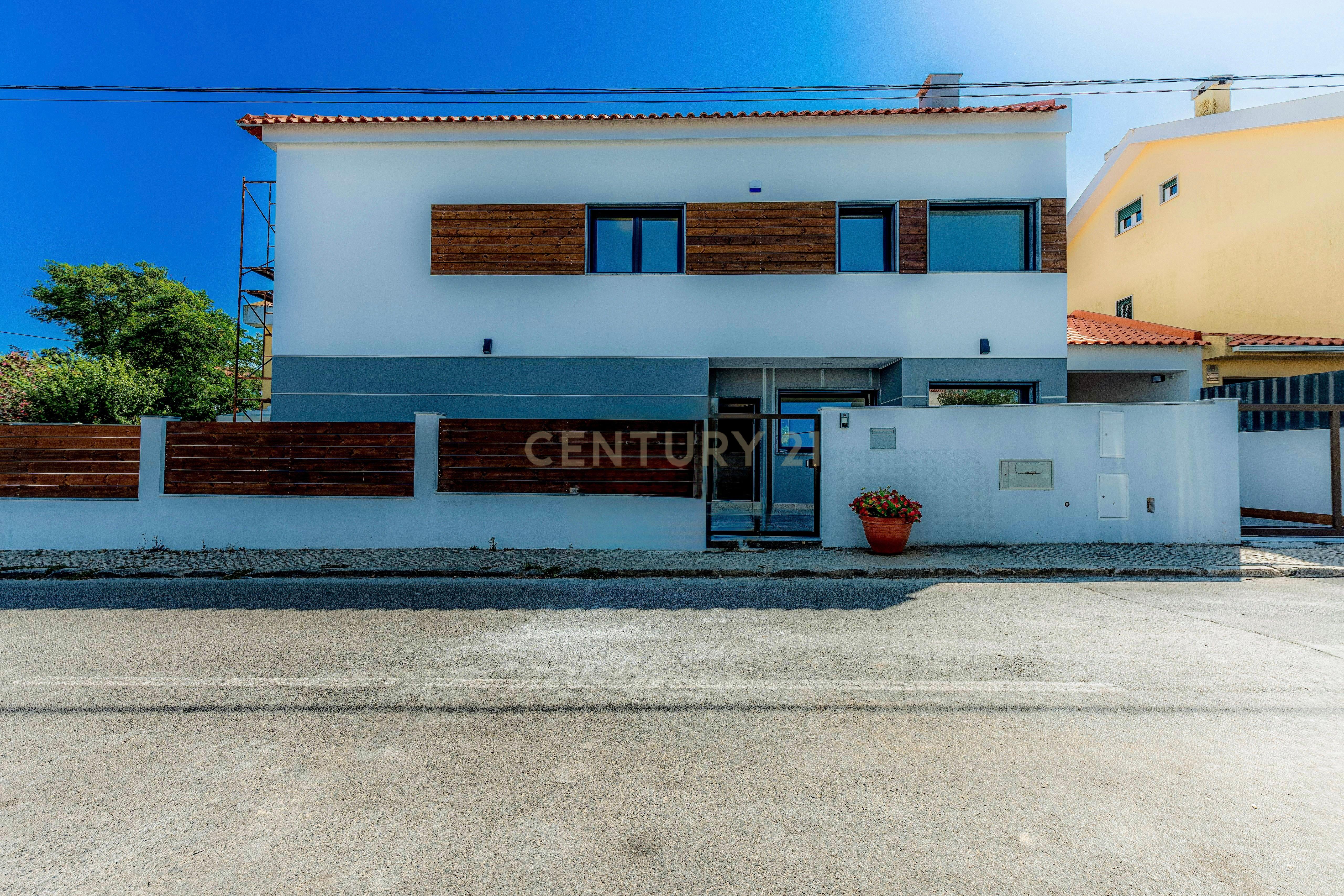 Fotografia 3 de Moradia com 3 quartos e sótão