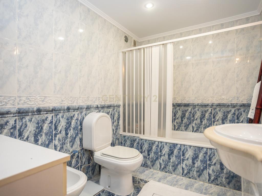 Quinta do Conde/ Cova dos Vidros - Apartamento de 4 assoalhadas inserido num º 1º andar - Image 22