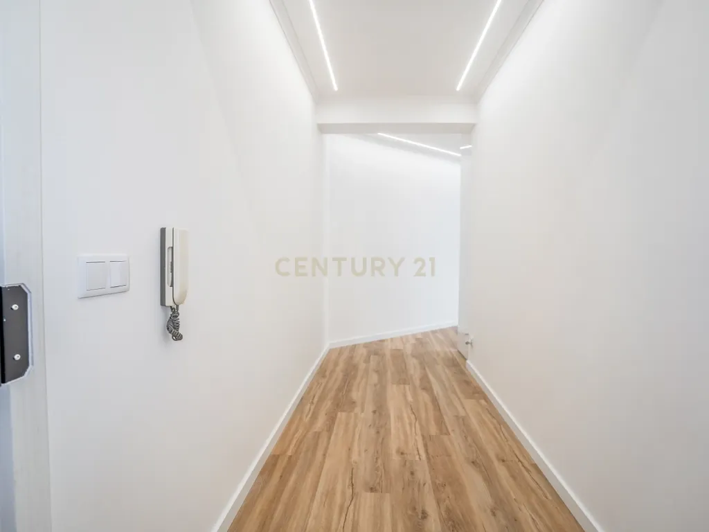 Apartamento T3 Totalmente Renovado | Centro de Caldas da Rainha - Image 15