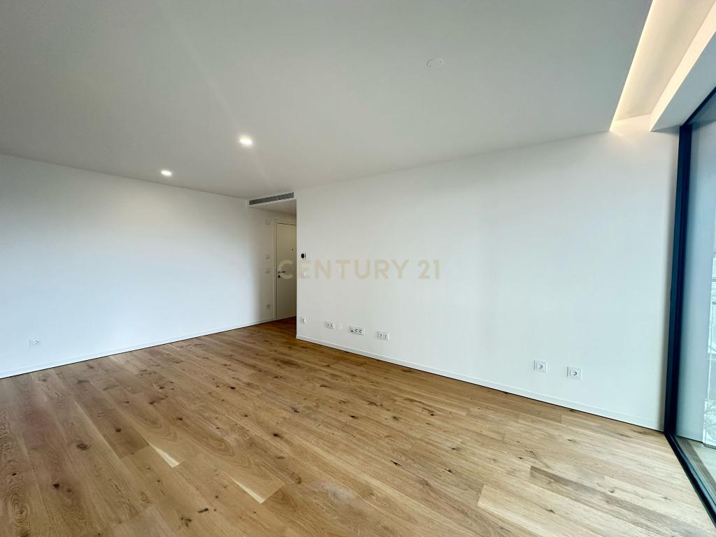 Apartamento T1 Aveiro - Image 6