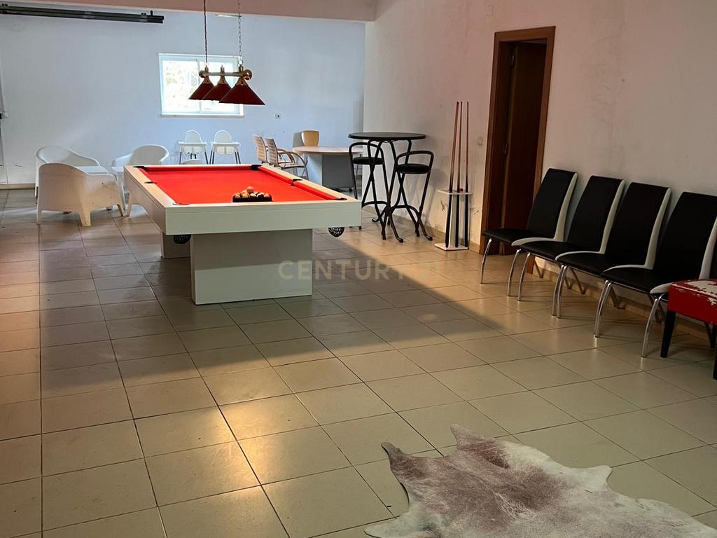 Moradia com 480m2 e piscina, na Ericeira - Image 29