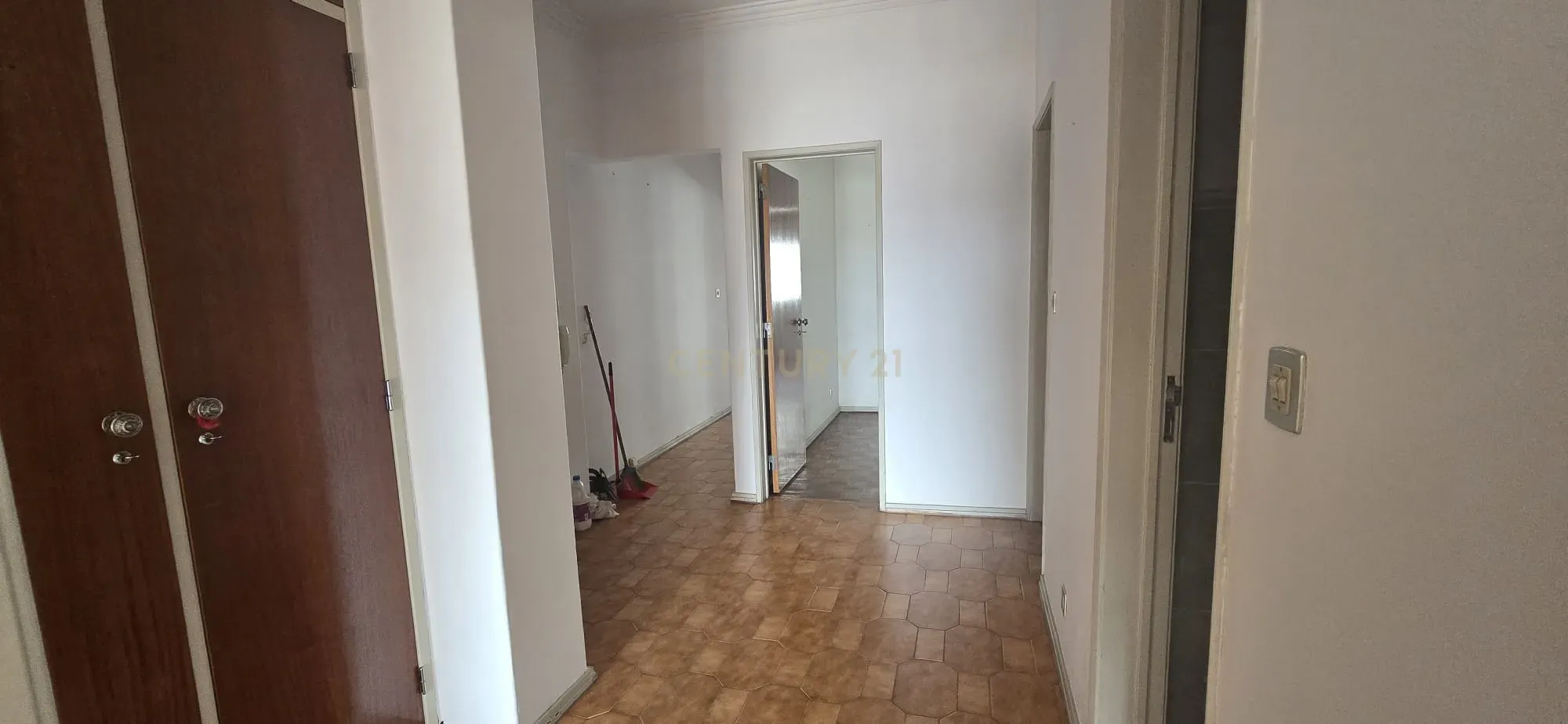 Fotografia 6 de Apartamento T2+1 com Vista Panorâmica em Rio de Mouro, Sintra