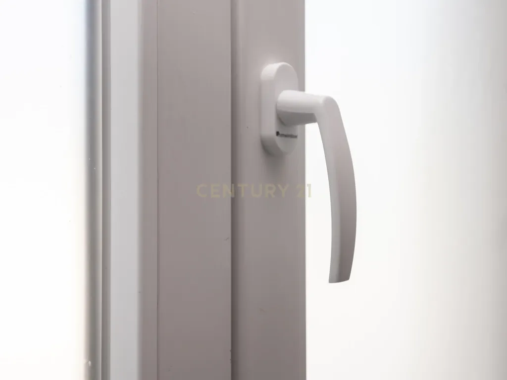 Carisma e boas áreas na sua Moradia Nova T4 Suites!!! no Pinhal do General - Image 37