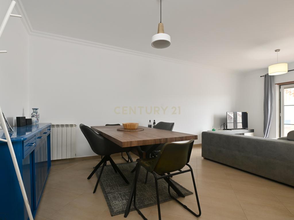 Apartamento T2 em Milharado, com terraço e parquemento - Image 7