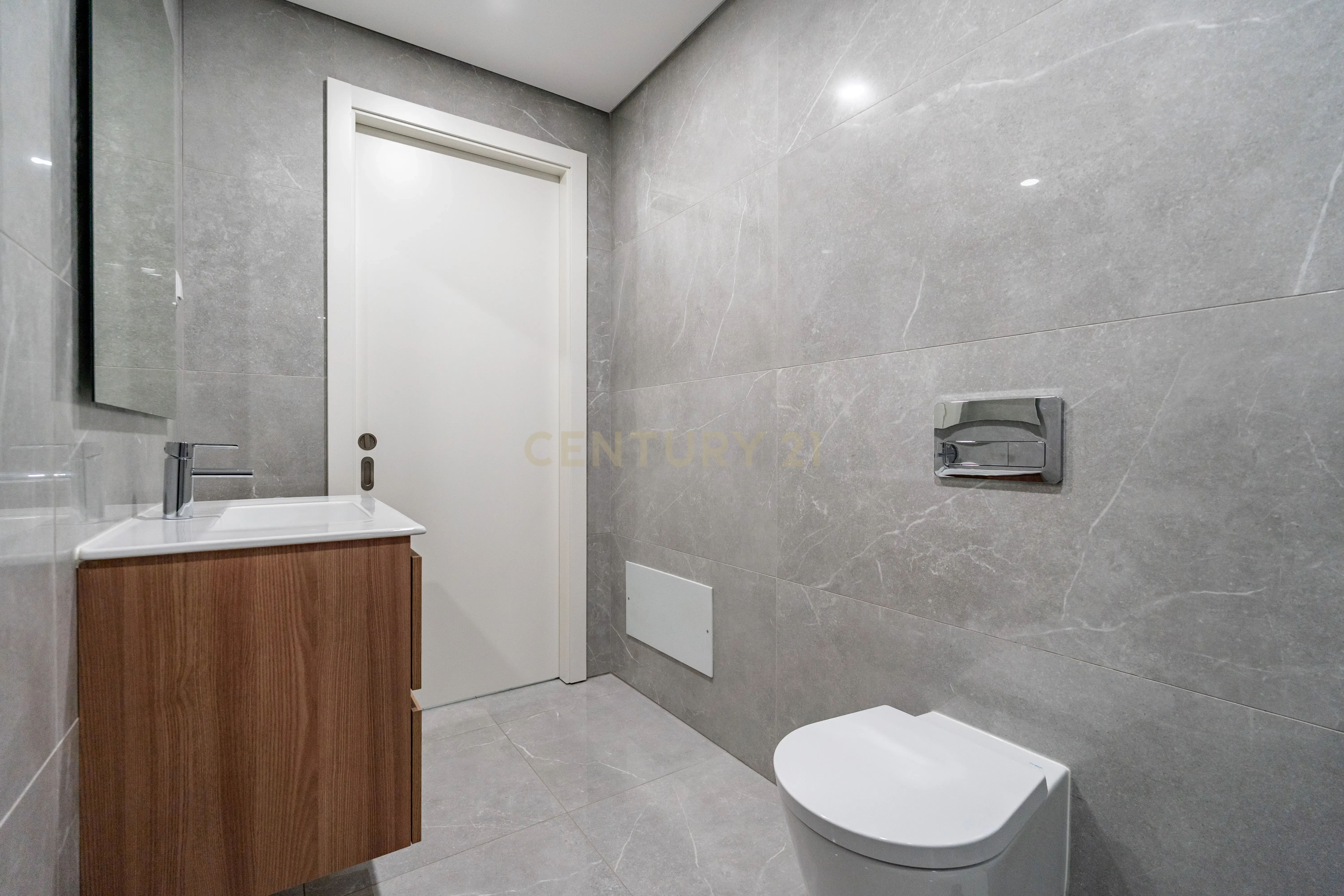 Fotografia 9 de Apartamento T3 Novo a Estrear, Piscina, Estacionamento Privativo,  no Centro de Albufeira – Correeira