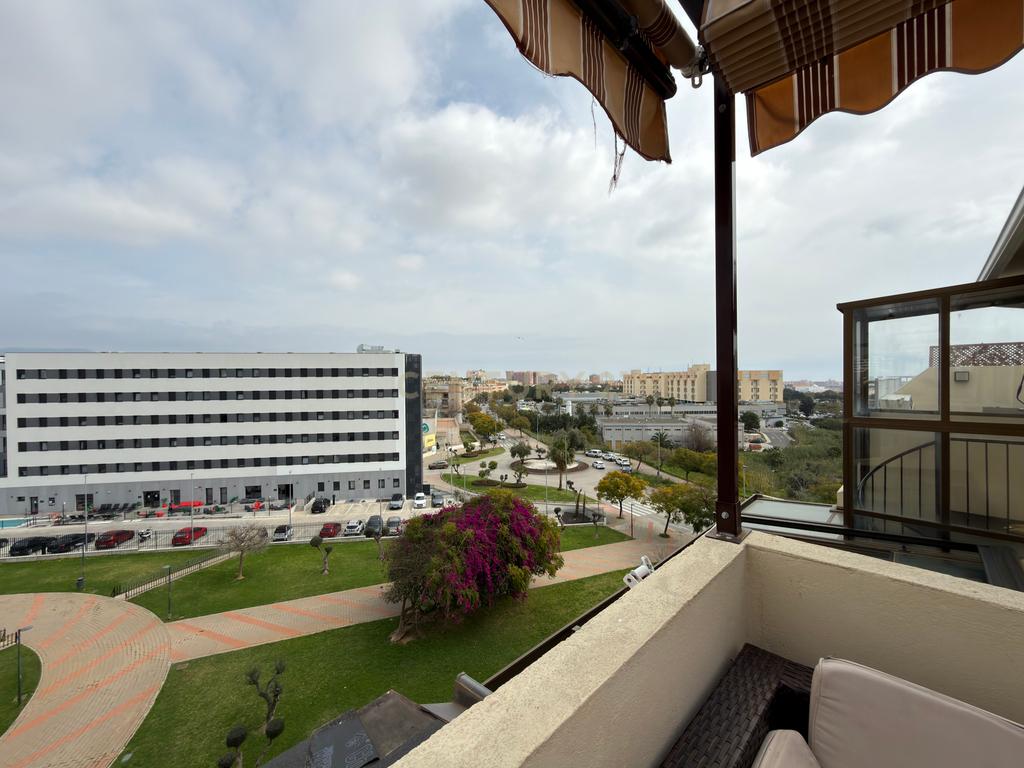 Apartamento T3 com Vista Panorâmica - Image 31