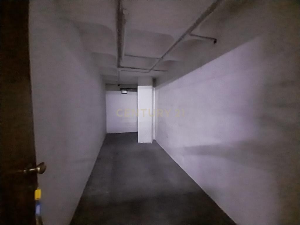 Arrecadação Chiado  - Oportunidade Única por 43.000€ - Image 2