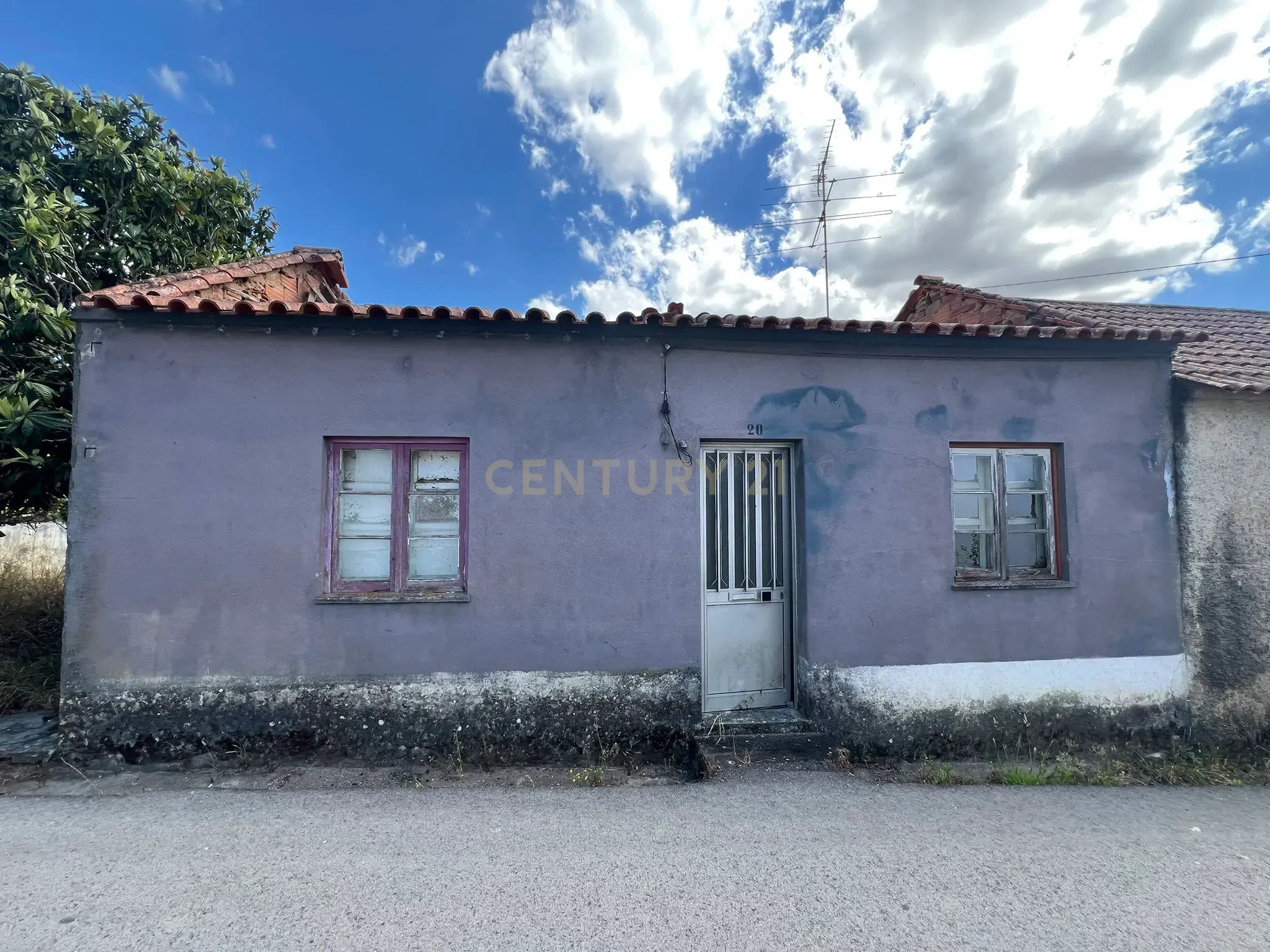 Fotografia 2 de Ruina com terreno em Tomar, União das freguesias de Madalena e Beselga