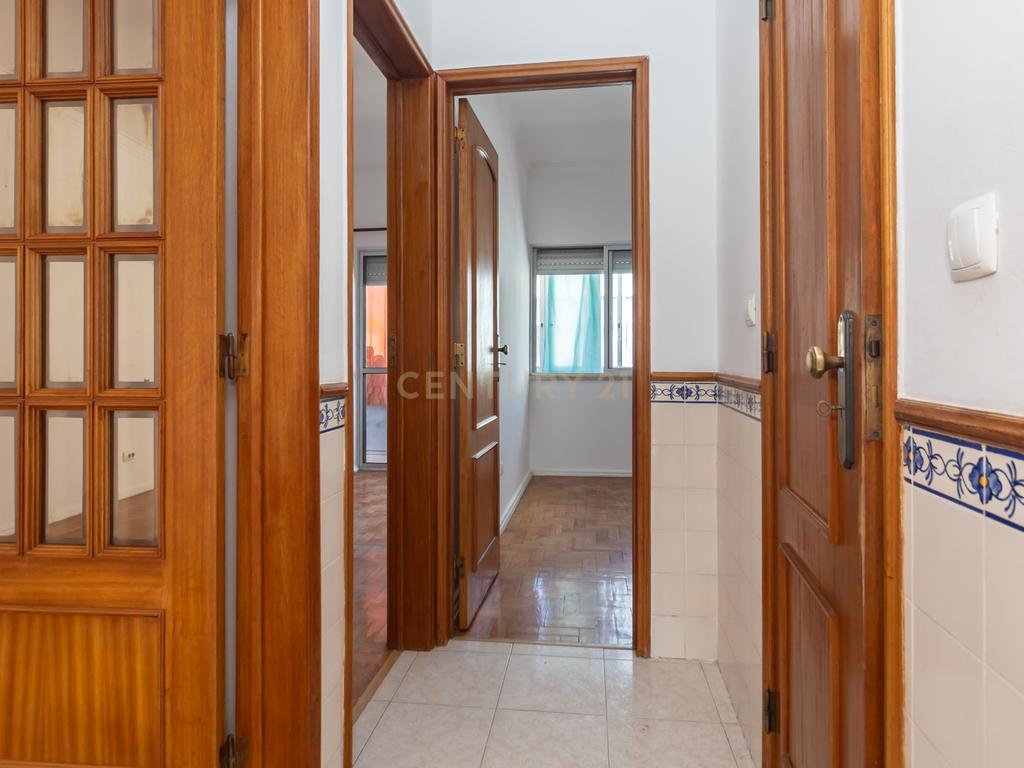 Apartamento T2 Paivas - Image 2