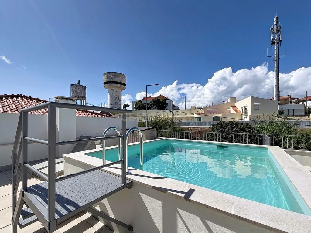 Apartamento Novo com Terraço e Piscina Privativa em Nazaré - Image 51