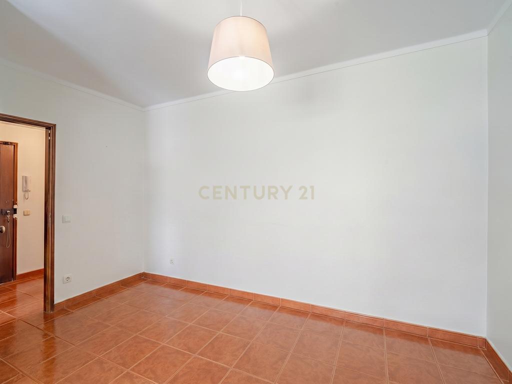 Apartamento T2 em Santarém - Oportunidade Única! - Image 13
