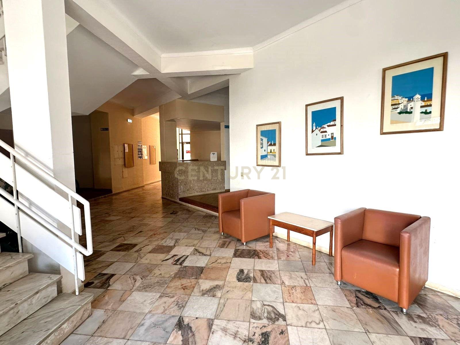 Fotografia 5 de Centro Empresarial Premium de Vilamoura | 4 Frações Comerciais & Serviços | Arrendamento ou Venda