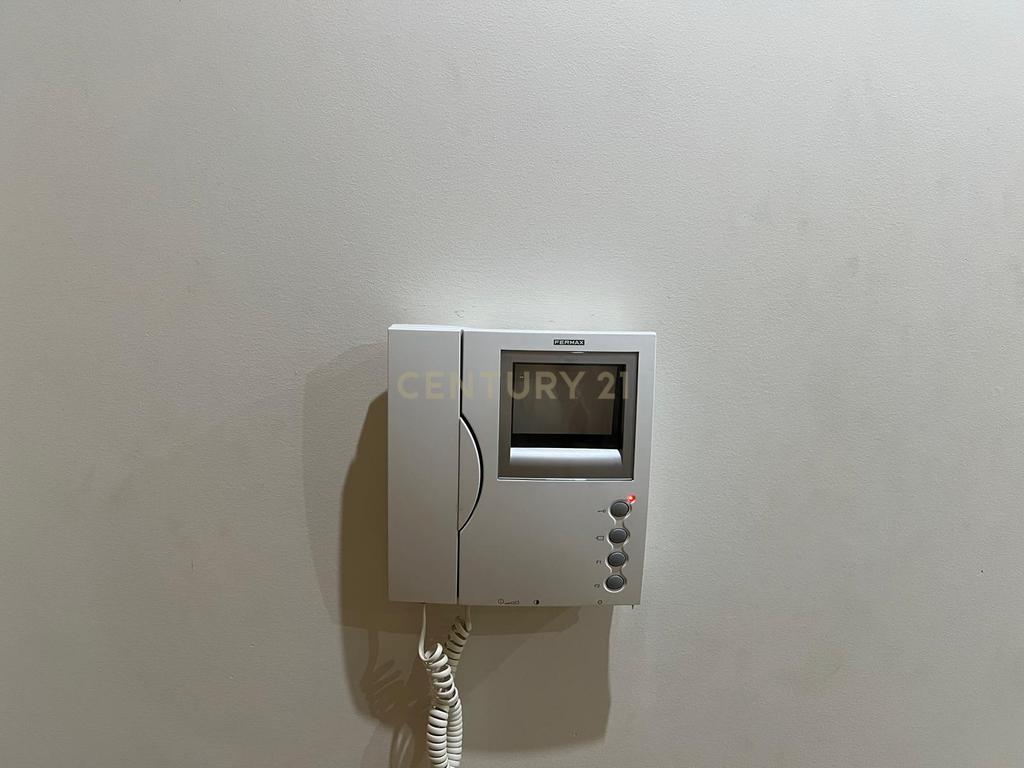 Apartamento T4 no Entroncamento – Rés do chão com terraço - Image 16