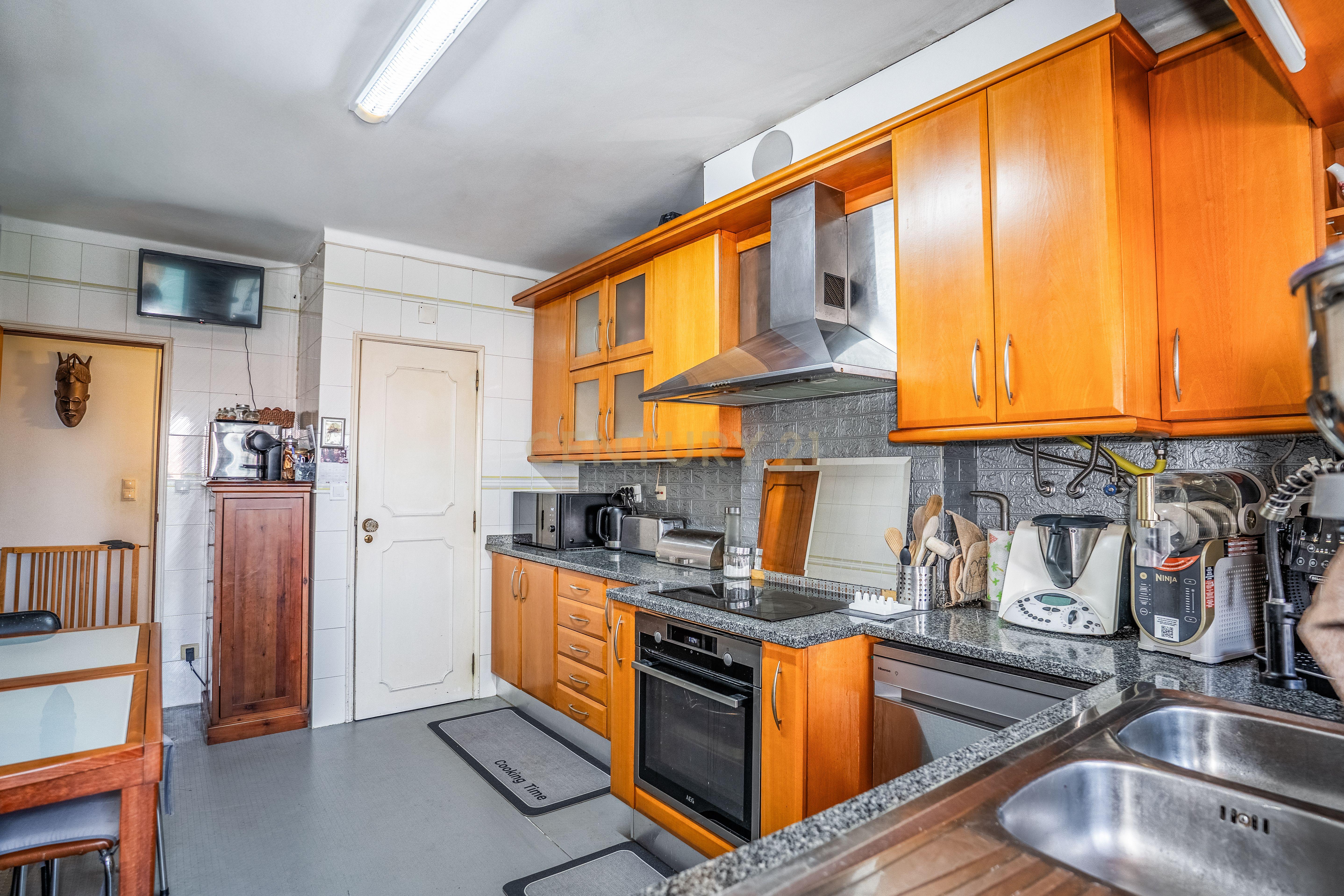 Fotografia 9 de Apartamento Duplex T3+2 com Garagem Box