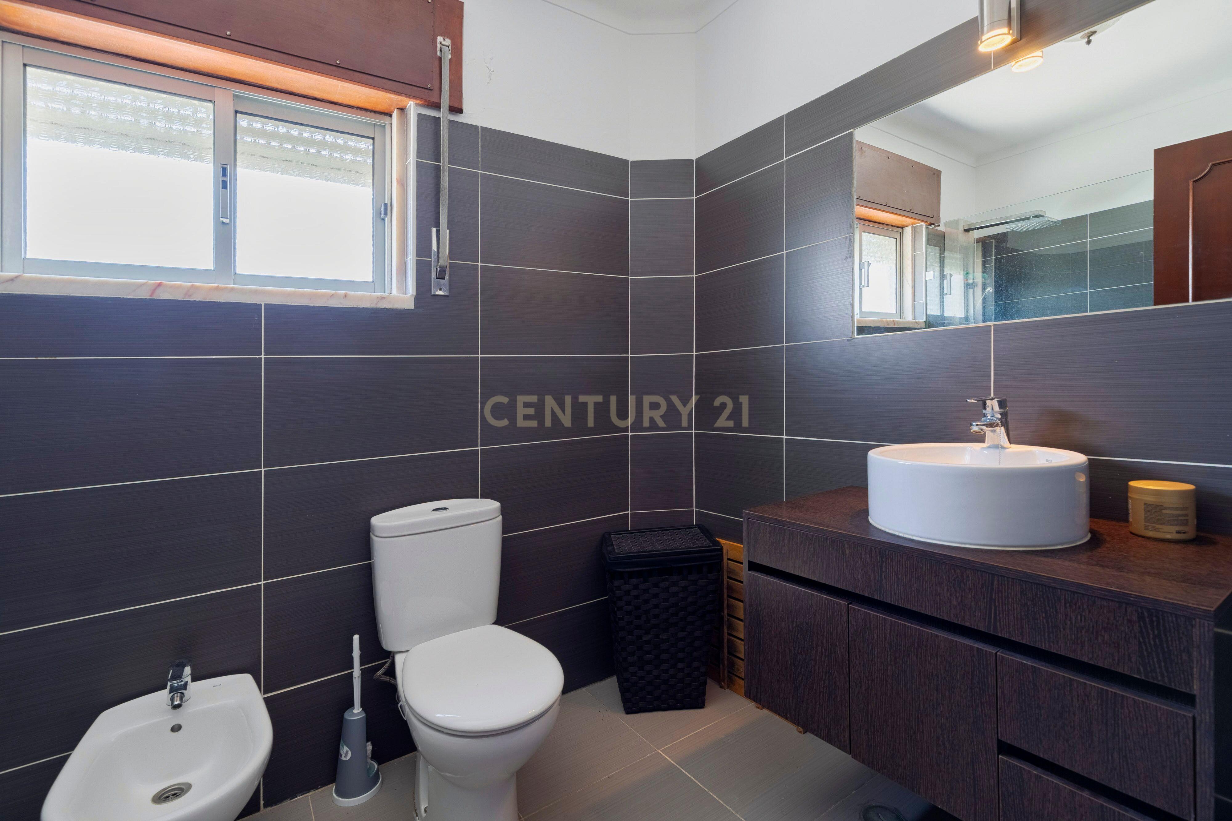 Fotografia 12 de Apartamento T3 em Montijo com Excelente Localização