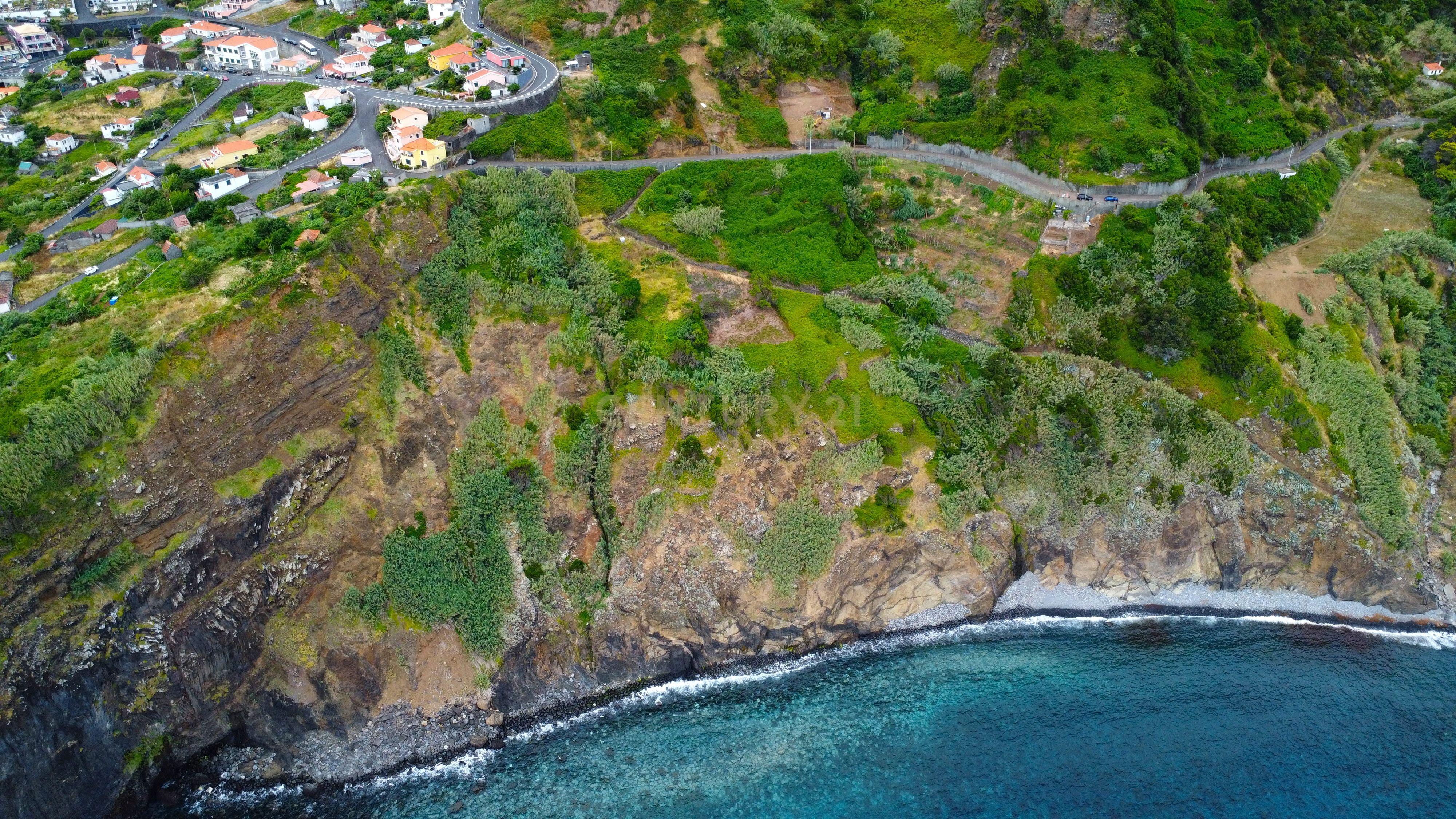 Fotografia 6 de Terreno Faial - Ilha da Madeira