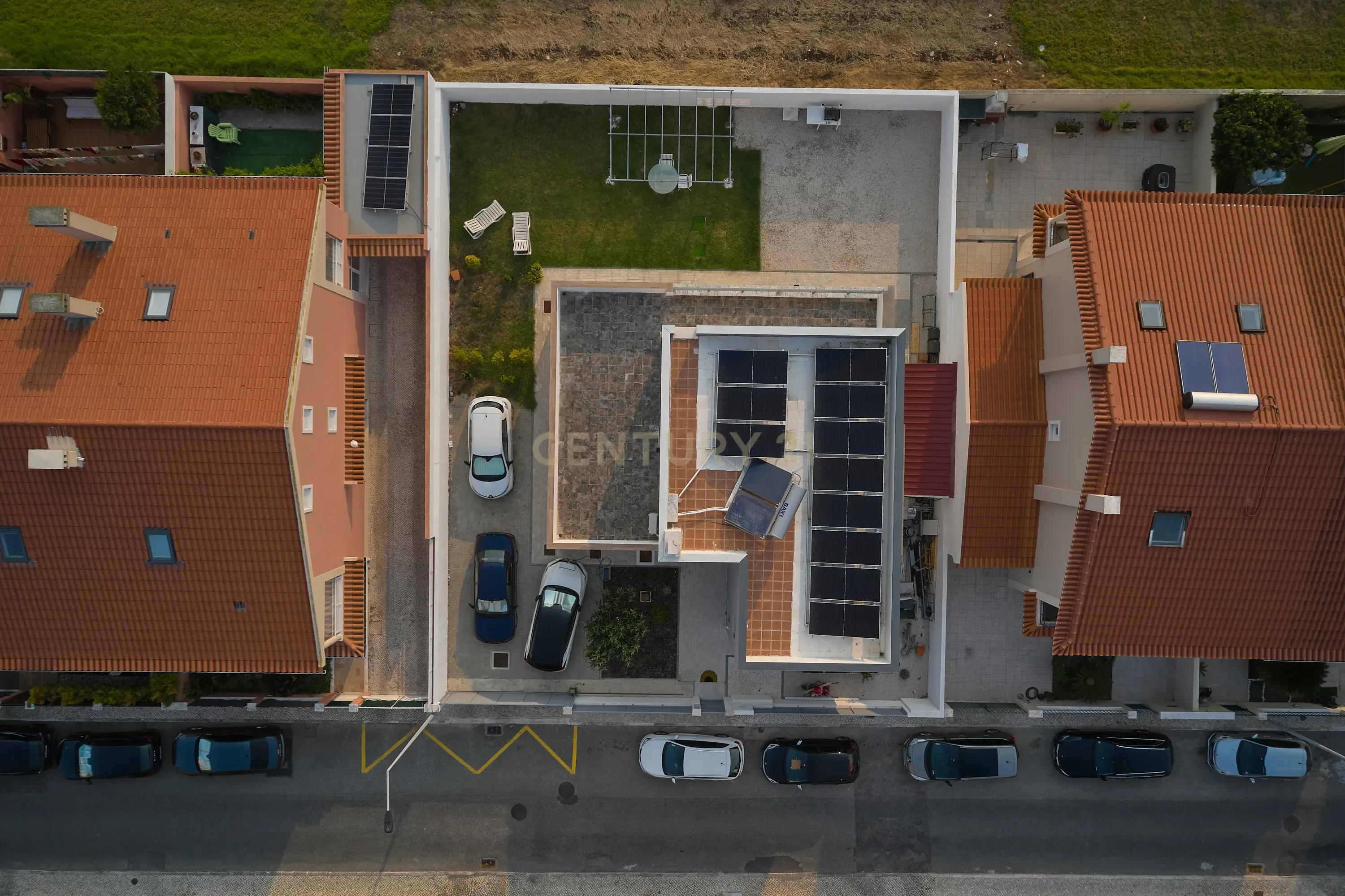 Fotografia 8 de Moradia Contemporânea T3 + Escritório, com Jardim e Painéis Solares em São Domingos de Rana, Cascais