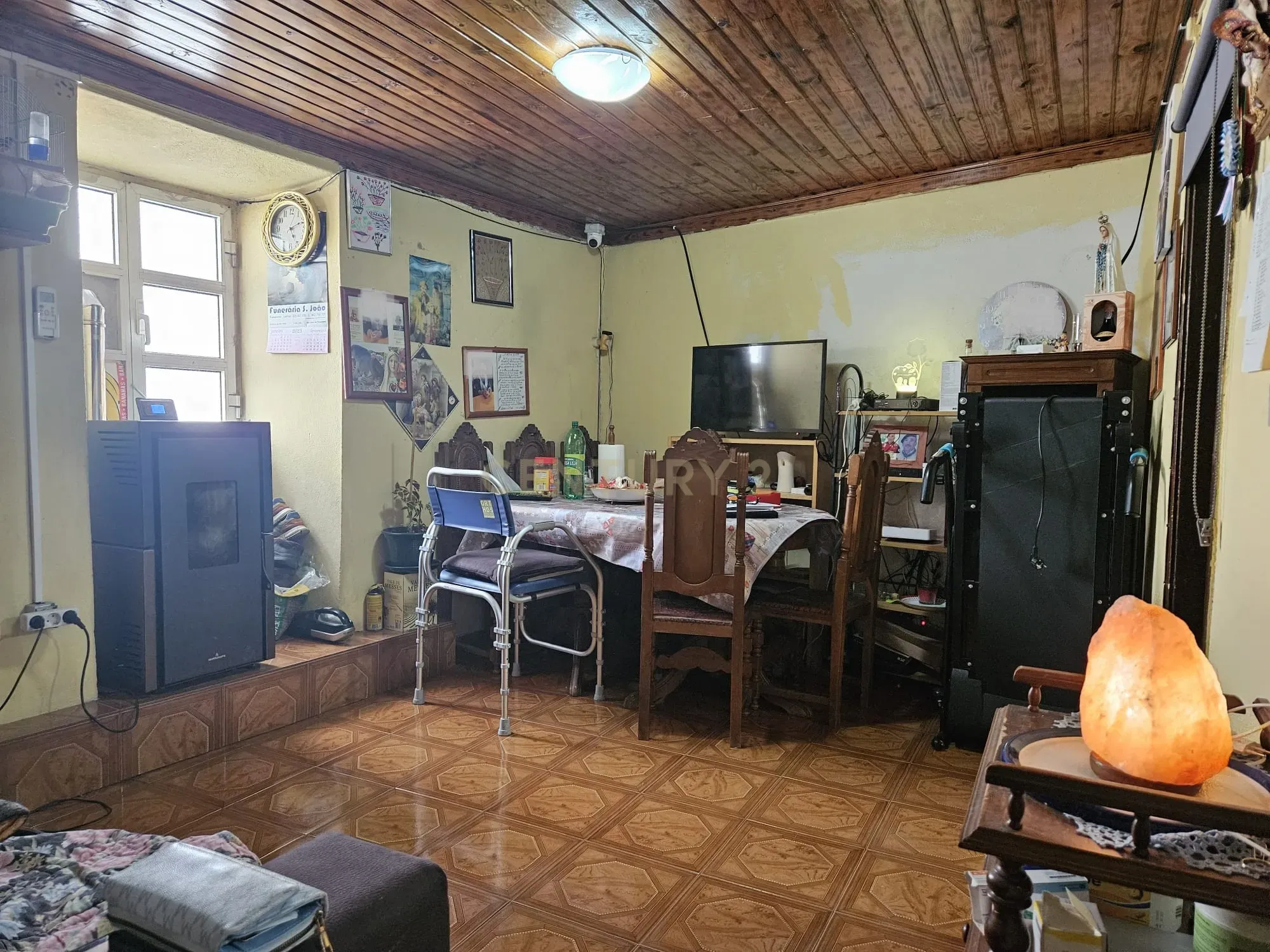 Moradia Acolhedora T2 em São João da Pesqueira - Image 6