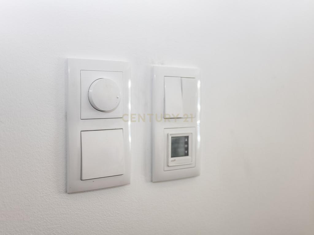 Apartamento de luxo com 5 assoalhadas, 2 garagens e parqueamento - Image 31