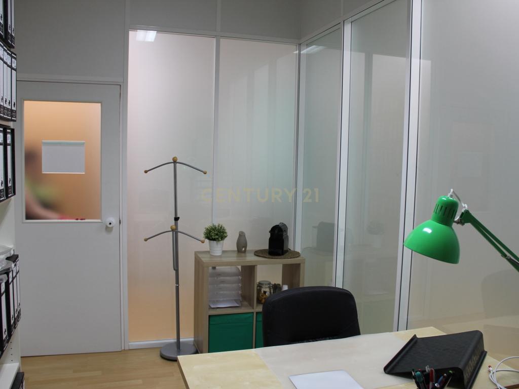 Centro de Escritórios Santa Catarina, em Linda Velha- NEGÓCIO PARA INVESTIDOR - Image 11