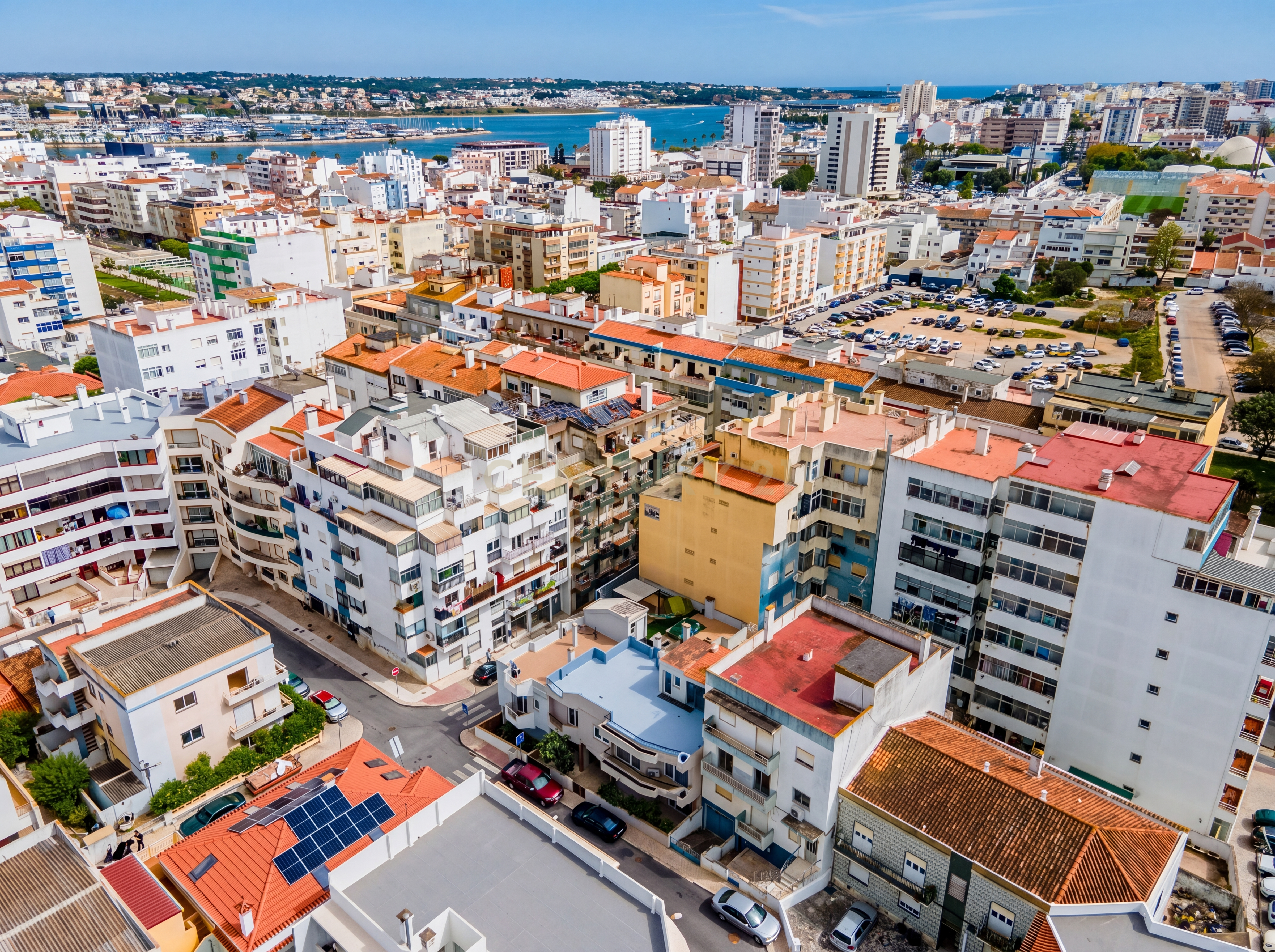 Fotografia 9 de Moradia T5 em Portimão, Excelente Oportunidade de Investimento