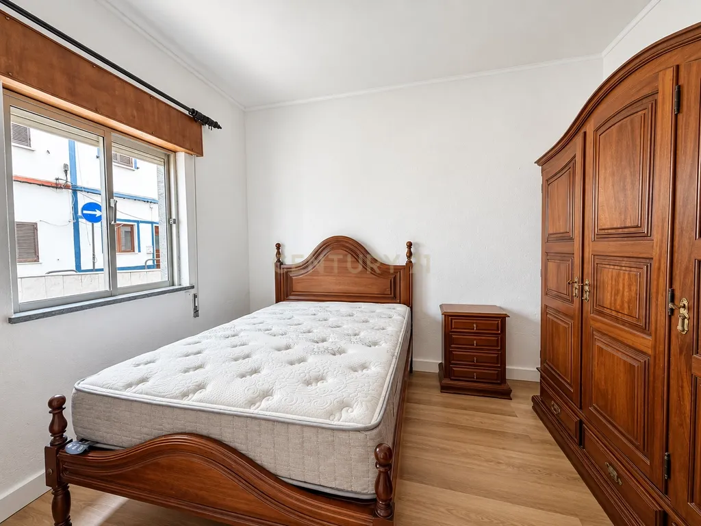Uma casa com alma portuguesa, espaço exterior e Lagos mesmo ali ao lado. - Image 14
