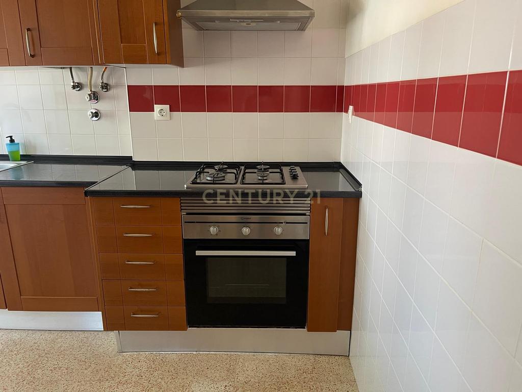 Apartamento T2 em Odivelas - Perto de Todas as Comodidades - Image 18