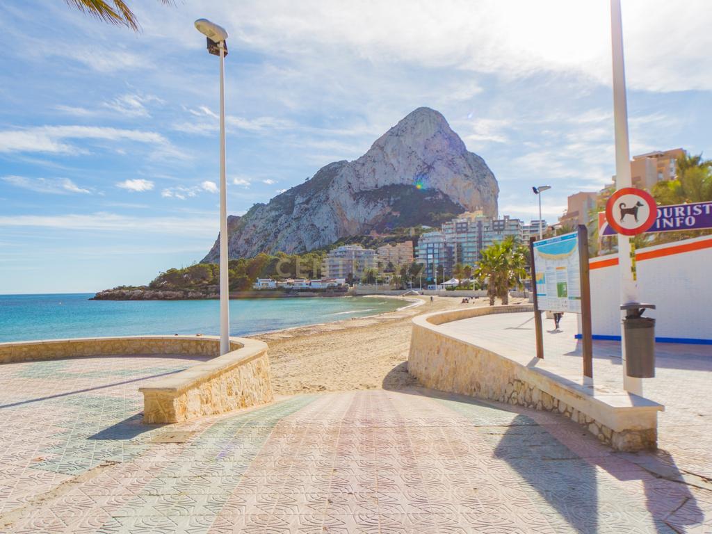 ALUGUER DE INVERNO COM VISTA PARA O MAR EM CALPE - Image 33