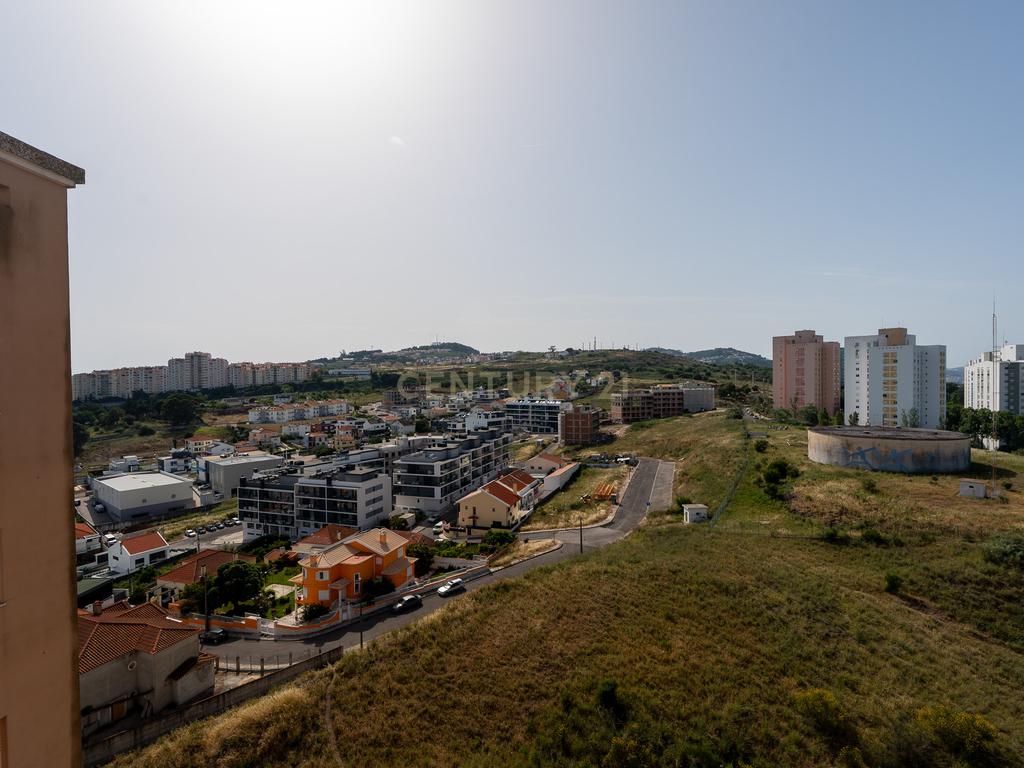 🏚️ ÓTIMO APARTAMENTO T3 - Santo António dos Cavaleiros - Image 24