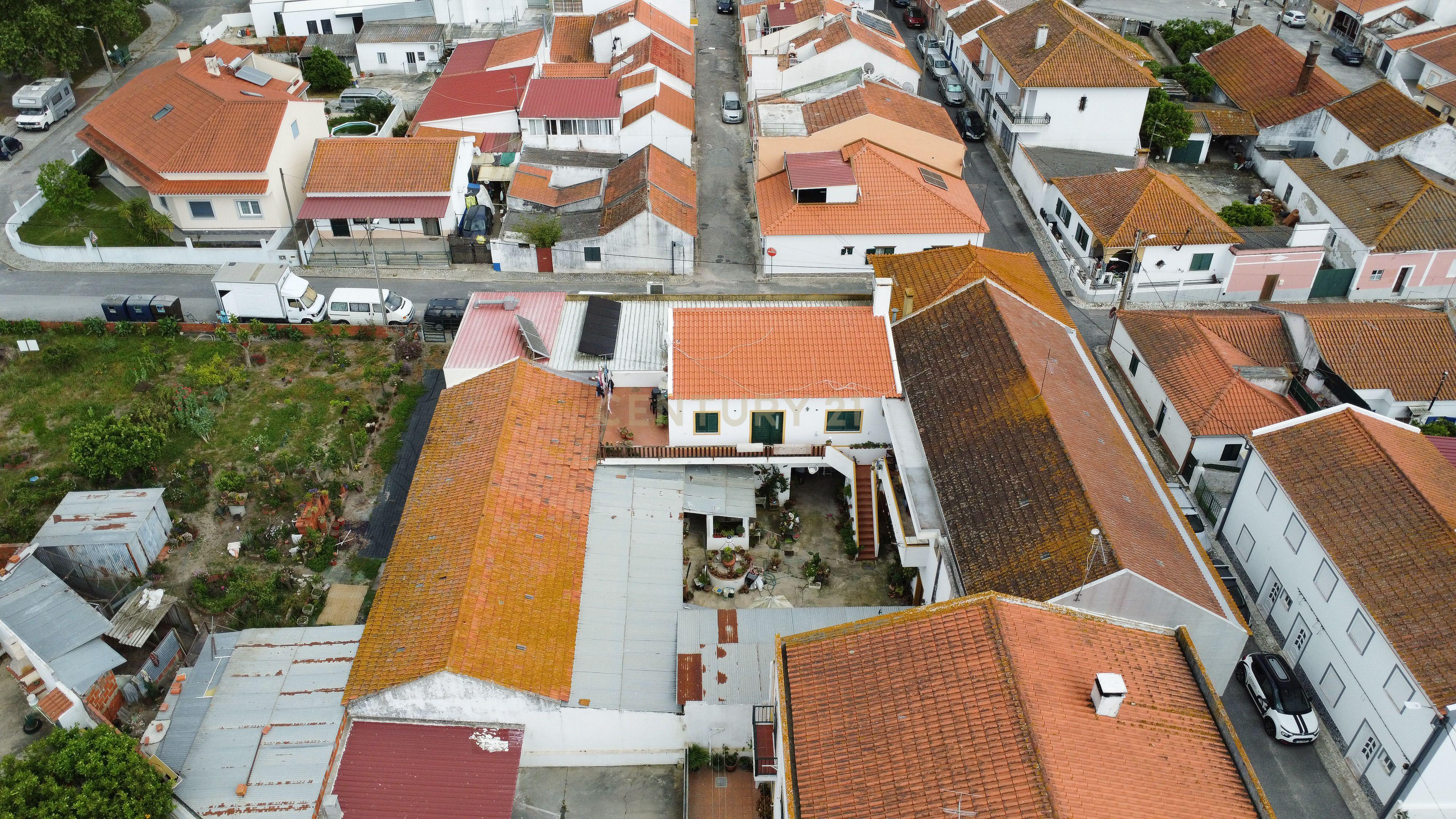 Oportunidade Única loft por 100.000€ a 15 minutos de Setúbal - Image 36