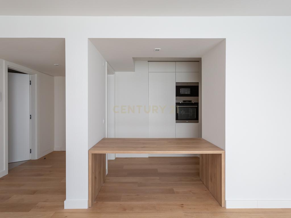 Apartamento T1 – Novo a Estrear | O’Living Olivais – Jardins Cristo Rei - Image 7