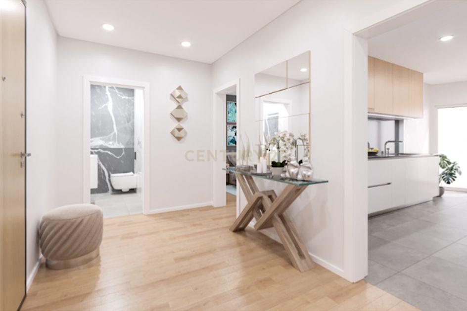 Apartamento T3 com 3 suites no centro de Caldas da Rainha - Image 10