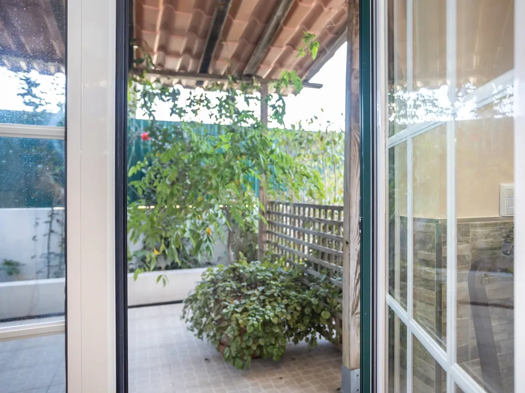 Moradia T4 em Setúbal | Conforto, Espaço e Privacidade - Image 33