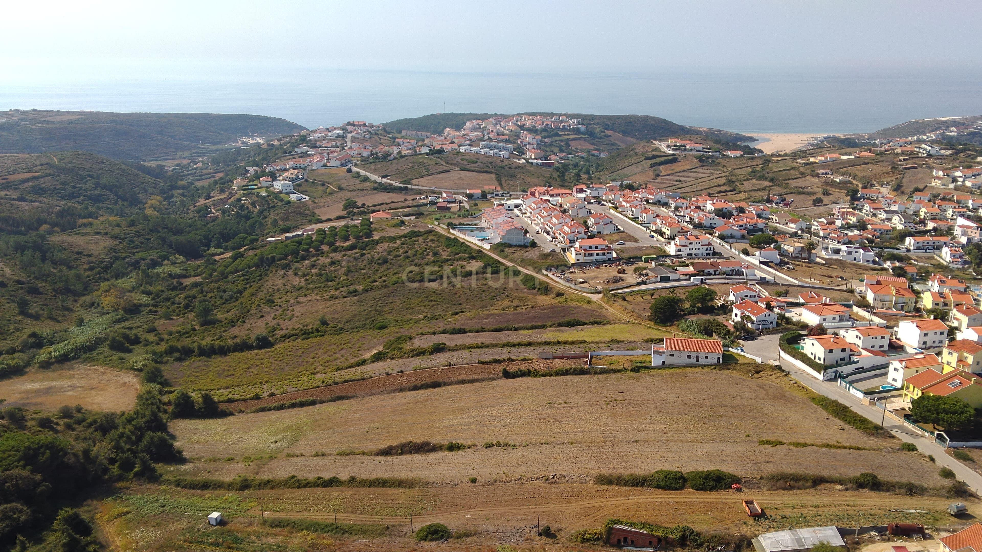 Moradia T3 isolada com vista mar - Image 2
