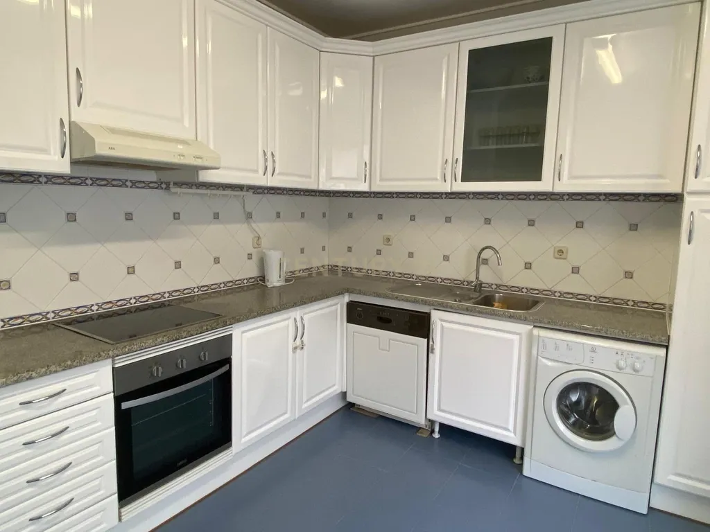 Apartamento T2 para Arrendamento - Image 7