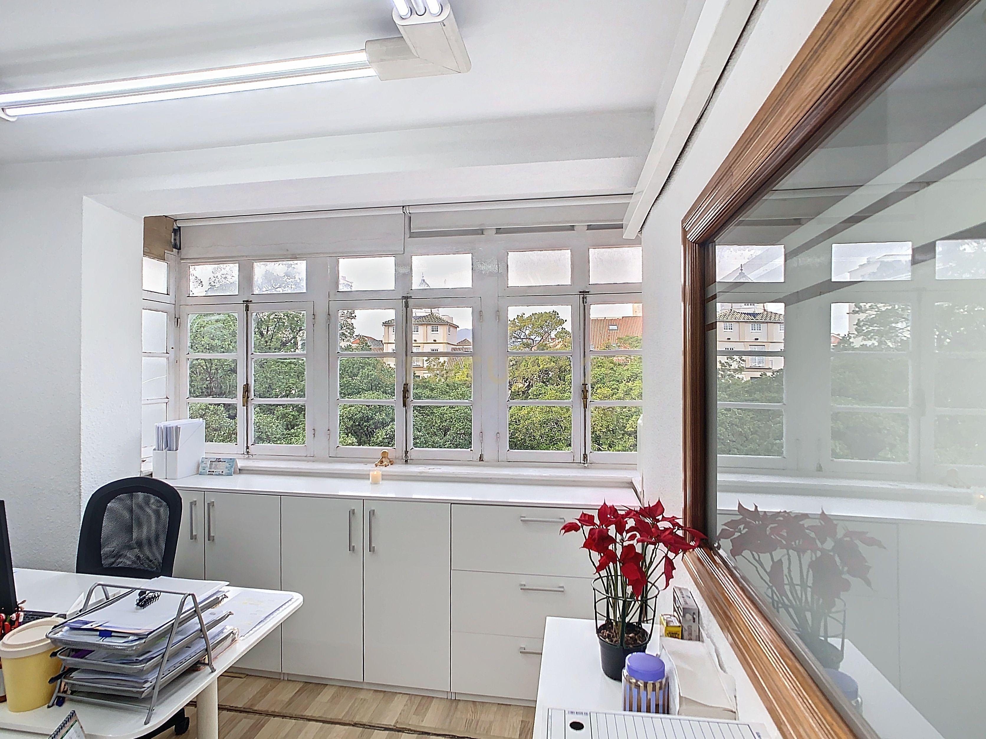 Escritório para venda em Alameda Principal, Málaga - Localização privilegiada com vistas panorâmicas - Image 3